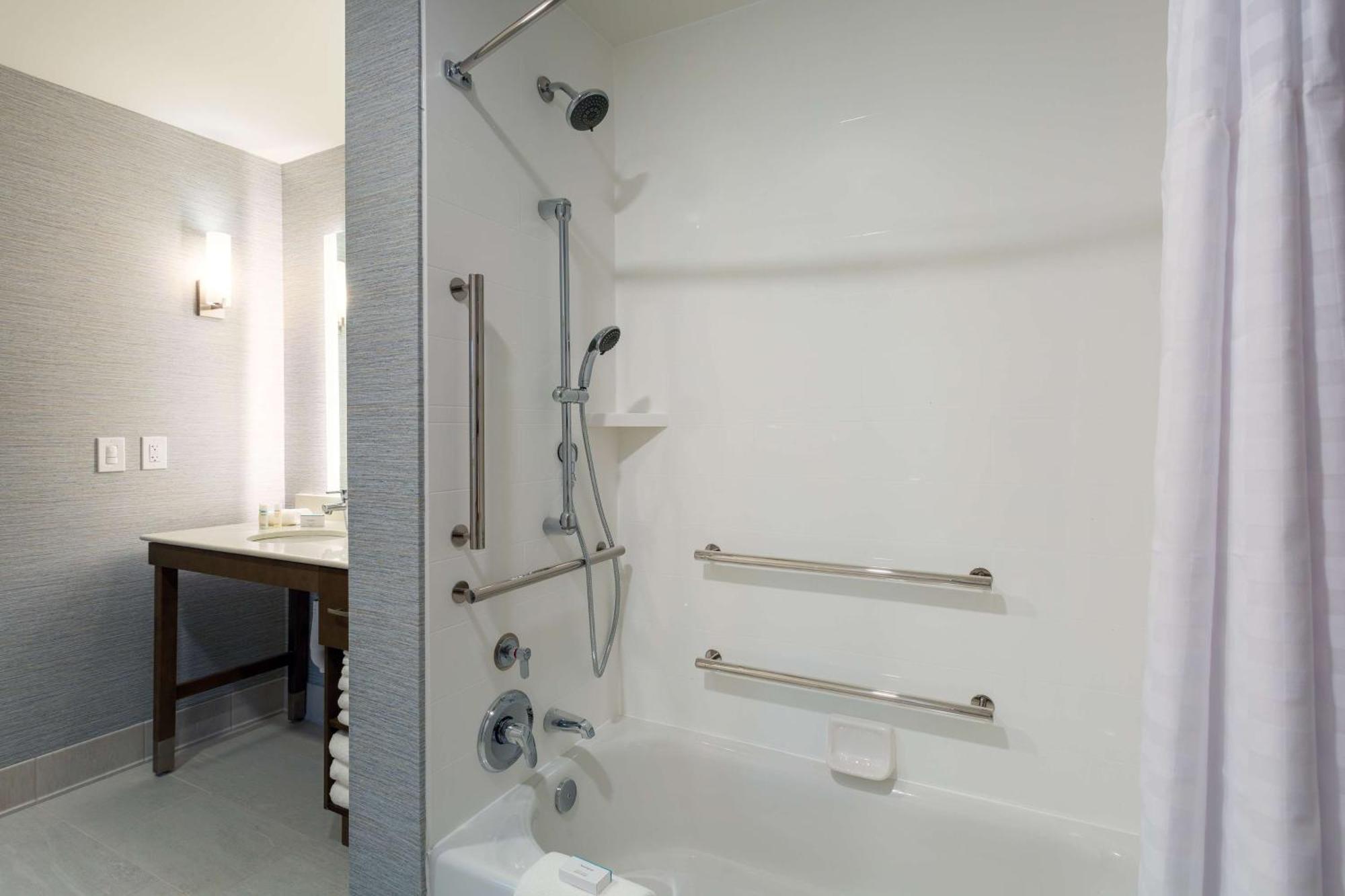 Homewood Suites By Hilton Reston, Va Екстериор снимка