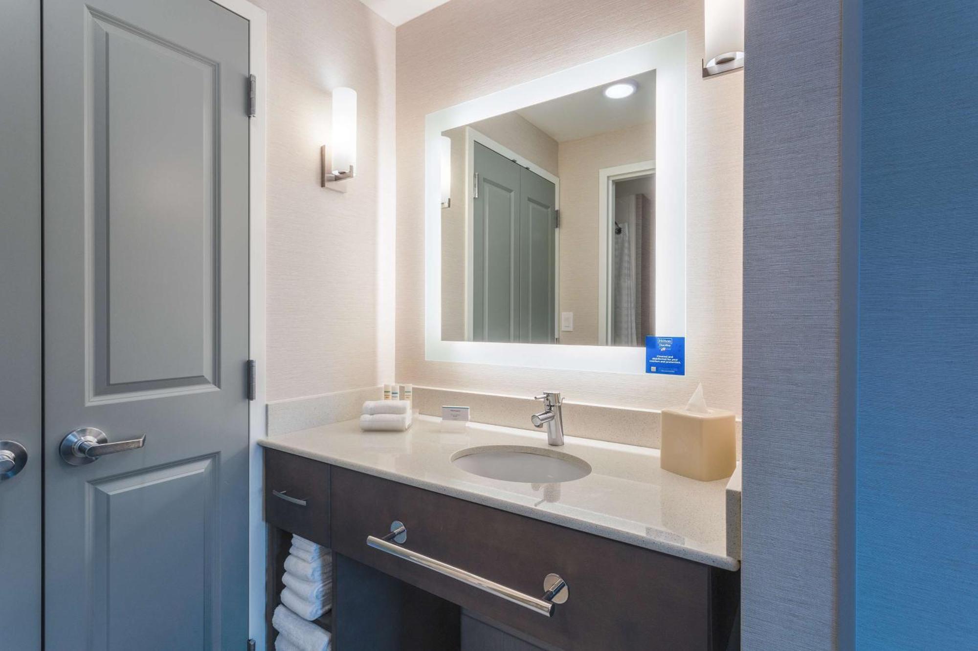 Homewood Suites By Hilton Reston, Va Екстериор снимка